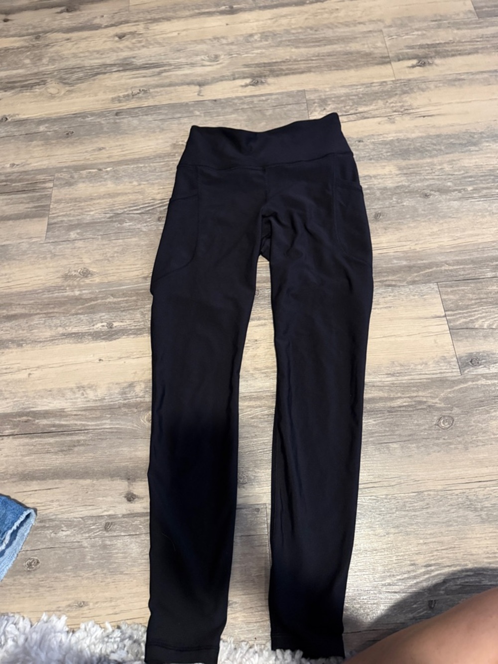 Old Navy Black High-Rise Active Leggings